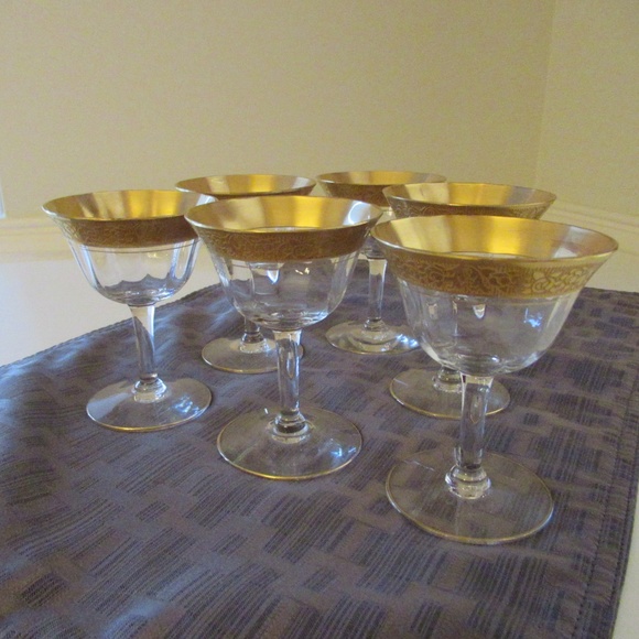 Tiffin Franciscan Ramble Rose Cocktail glasses - Picture 4 of 8